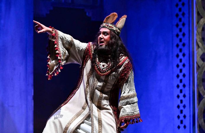 Midas’ın Kulakları İzmir sahnesinde