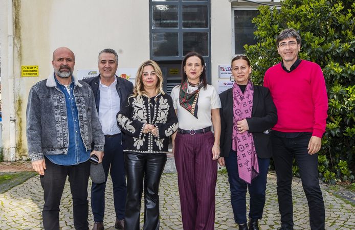 Başkanı Sengel, İzmir Gazeteciler Cemiyeti’ni ziyaret etti