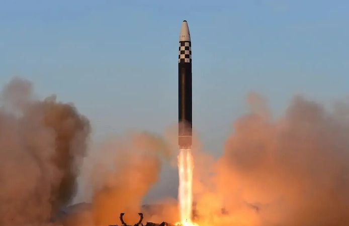 Balistik füze nedir? İran’ın füze envanteri ve hipersonik silah kapasitesi