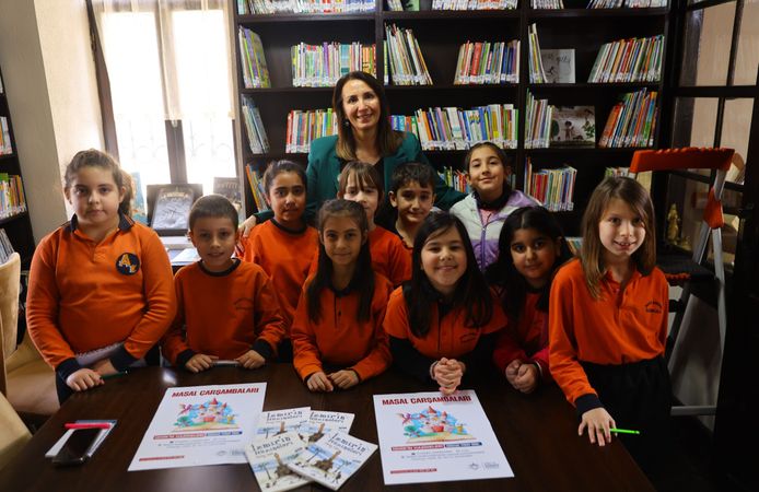 Karabağlar Belediyesi Masal Çarşambaları 17 yaşında