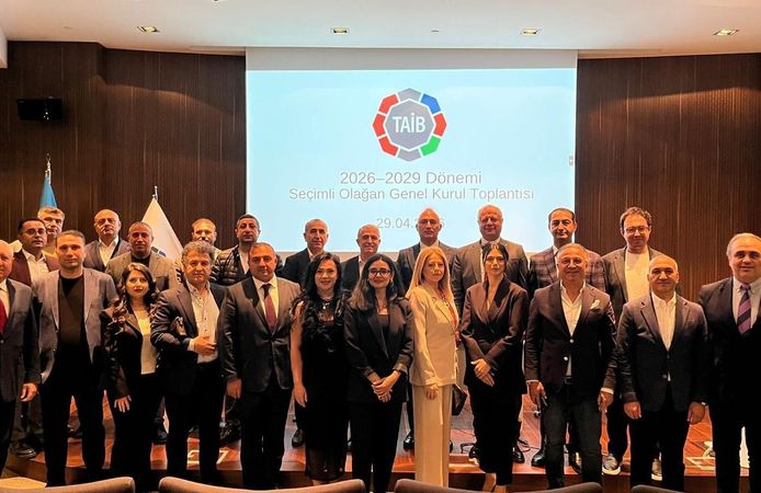 İzmir’den Türkiye-Azerbaycan ticaretine güçlü imza