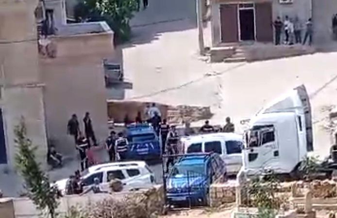 İki aile arasında silahlı kavga: Ölü ve yaralılar var