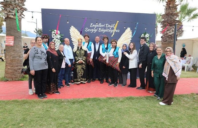 Menderes Engelsiz Festivali ilk gününde yoğun ilgi gördü
