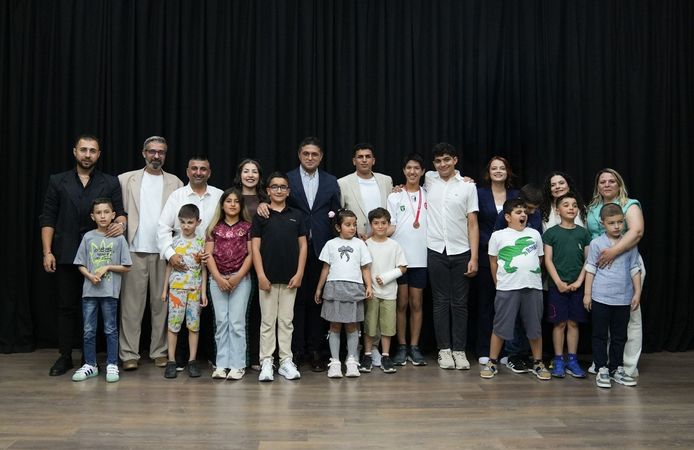 Aliağa'da otizmli çocuklar için yeni dernek açıldı