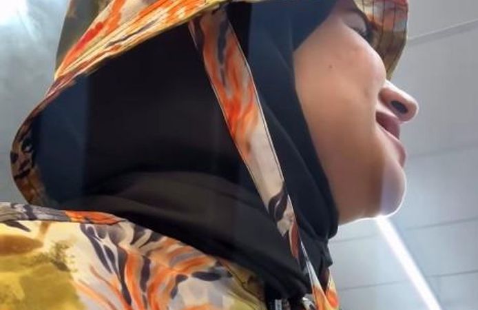 Markette başörtülü kadınlara çirkin müdahale!