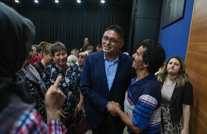 Aliağa’da dev dönüşüm: Cebinden beş kuruş çıkmadan evler büyüyor!