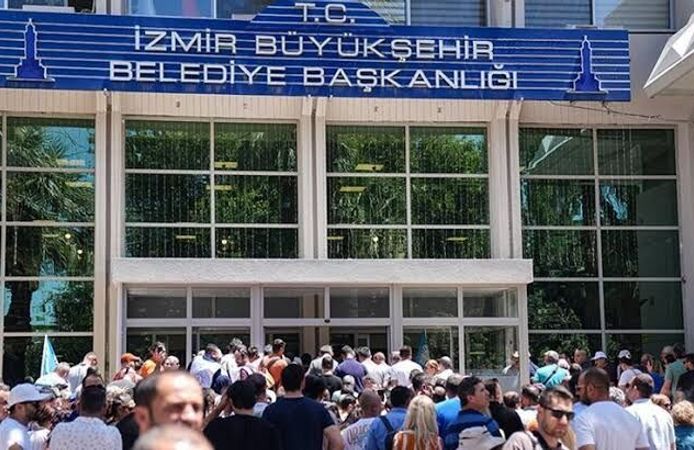 İzmir Meclisi'nde 'Tunç Soyer' polemiği