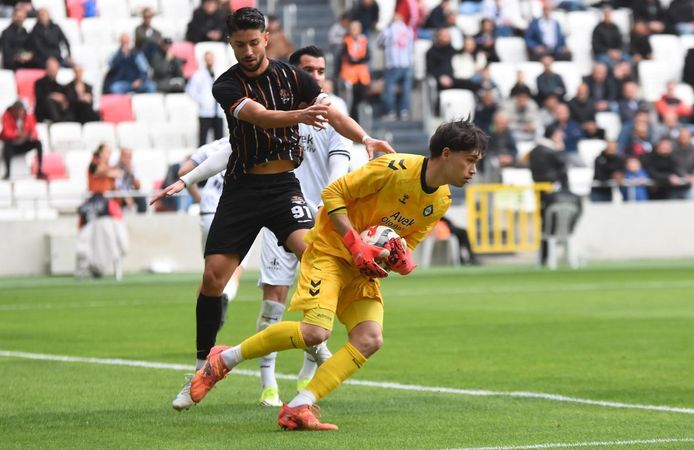 Altay’da Ulaş’ın forması garanti