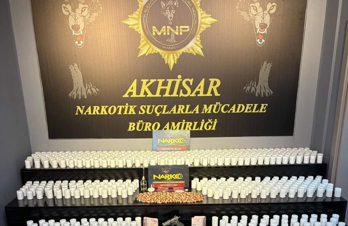 Akhisar’da yasaklı madde operasyonu