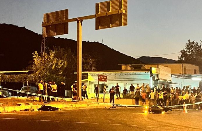 Çine’de kavşakta feci kaza: Motosiklet sürücüsü öldü