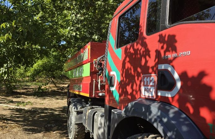 Mudanya’da yangın: Alevler evlere ulaşmadan söndürüldü