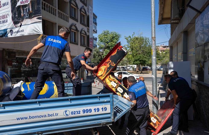 Bornova’da kamusal düzenini bozana geçit yok