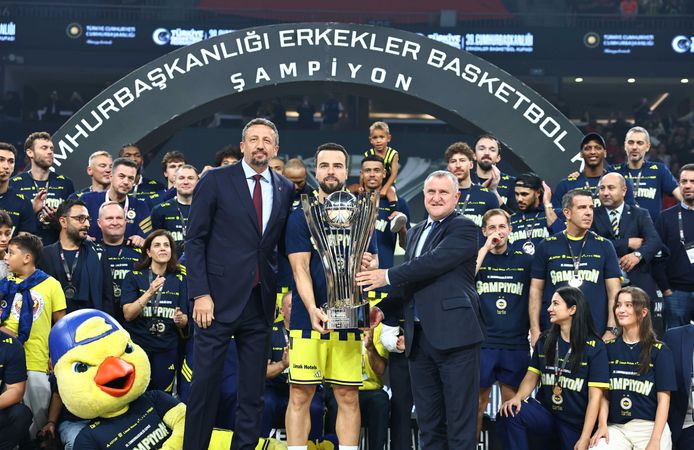 Fenerbahçe, Cumhurbaşkanlığı Kupası'nı 9. kez kazandı