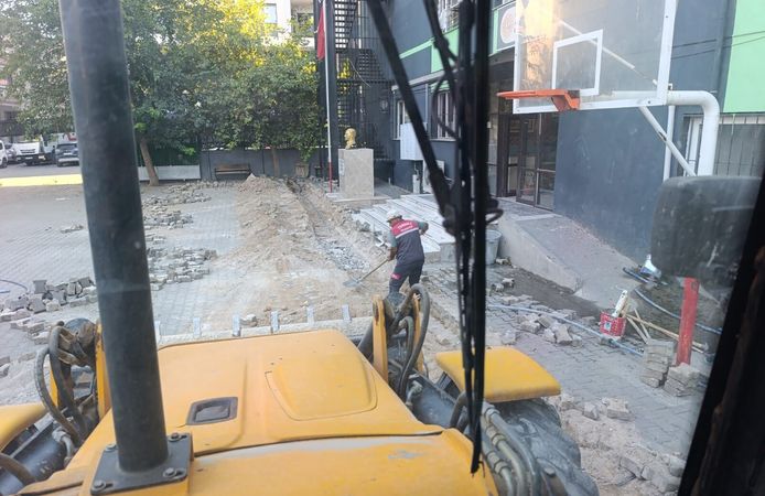 Torbalı’da belediye ekipleri hafta sonu da sahada