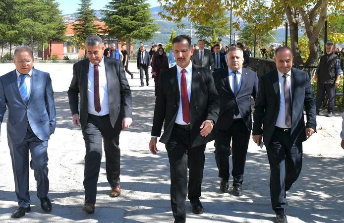 Gördes’in Güneşi okula enerji verecek