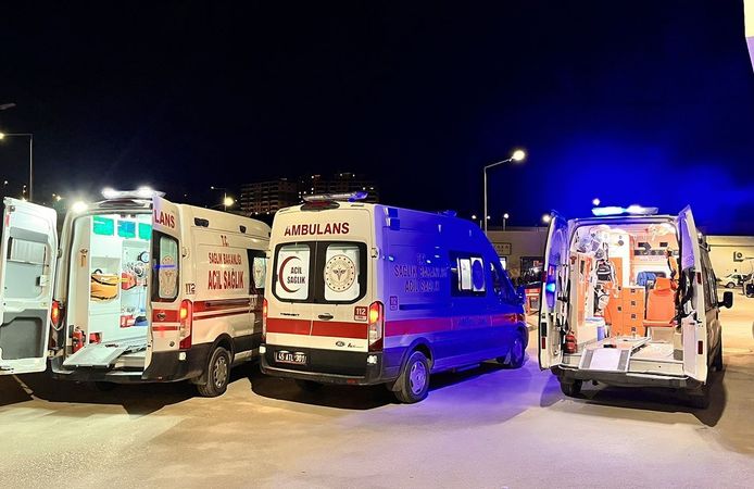 Kula’da zincirleme kaza: 5 yaralı