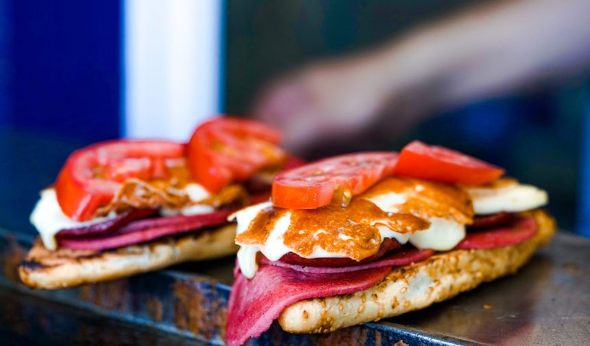 Çeşme’nin kumru savaşları: Muhabirimiz tat testine çıktı!