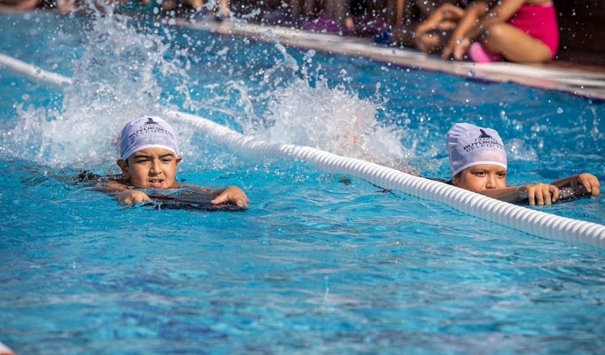 İzmir’de yaz tatiline spor dolu başlangıç: Kayıtlar başladı
