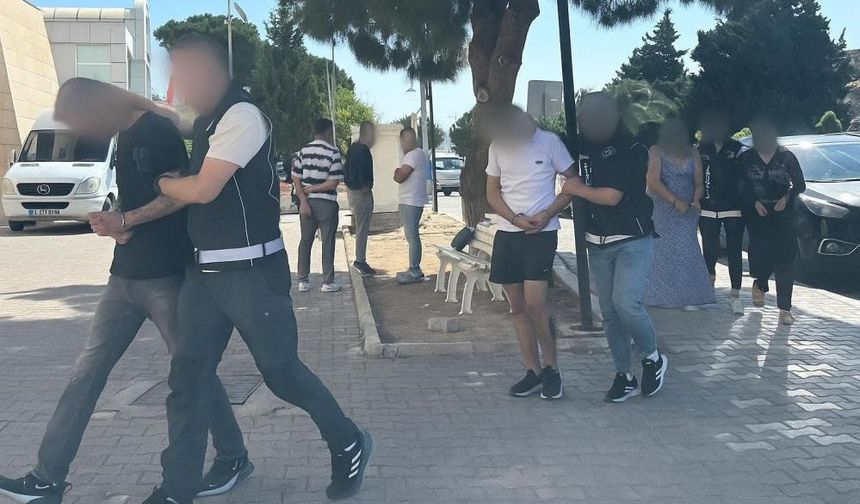 Çeşme’de yüklü miktarda kokain ele geçirildi!