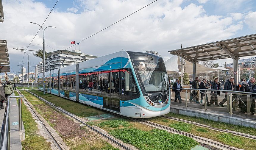 Tramvay bekleyenlere kötü haber!