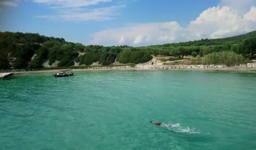 Büyükşehirlerin gürültüsünden kaçanlar için Ege’de gizemli bir liman