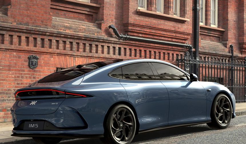 MG Tesla'ya meydan okudu: İki yeni elektrikli model geliyor!