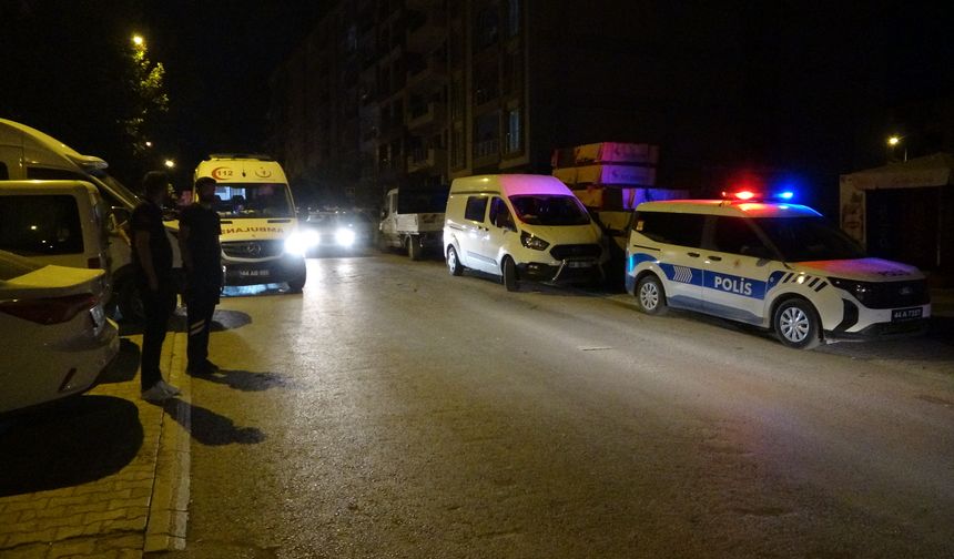 Malatya’da sır ölüm! Yaşlı kadın evinde yarı çıplak halde ölü bulundu
