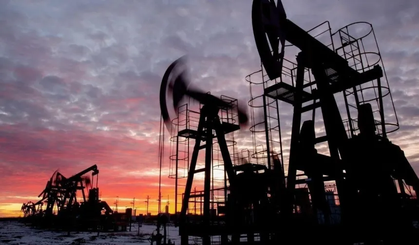 Orta Doğu’da 'Hürmüz' depremi: Brent Petrol 2 yılın zirvesinde!