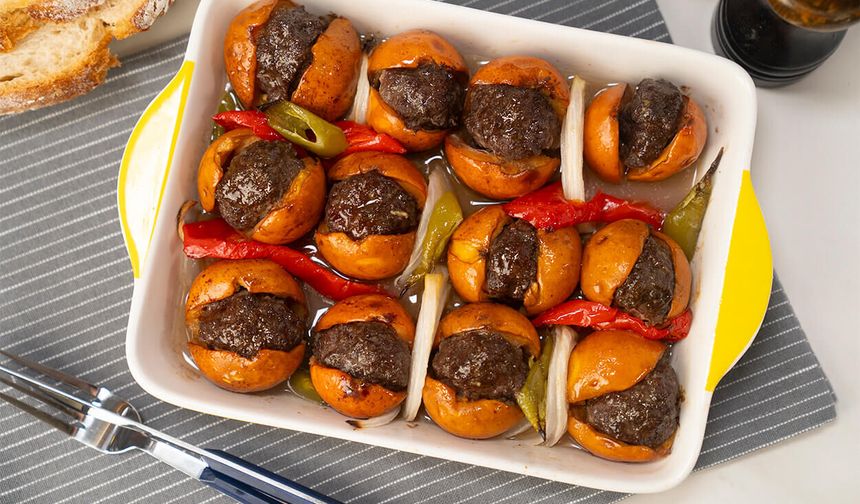 Duyanlar şaşırıyor, tadanlar vazgeçemiyor! İşte meşhur Yenidünya Kebabı