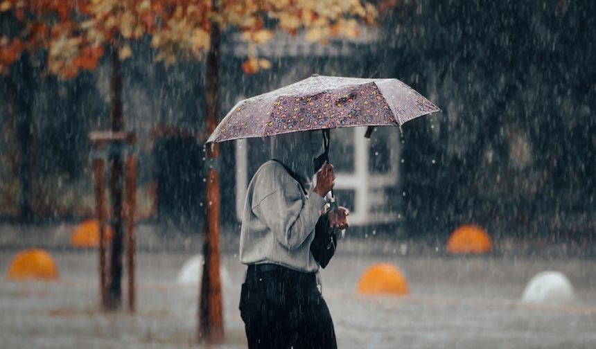 Meteoroloji tarih verdi: Sıcaklıklar 7 derece düşüyor