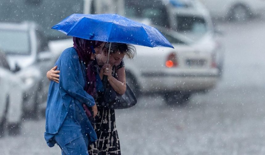Uşak’ta şiddetli yağış alarmı! Salı günü dışarı çıkacaklar dikkat!
