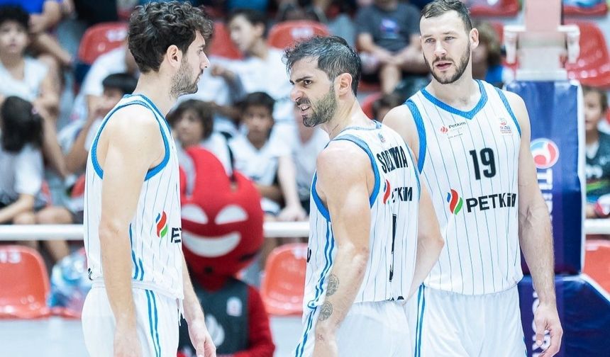 Aliağa’da basketbol şöleni! CSM Oradea maçı çocuklara ücretsiz