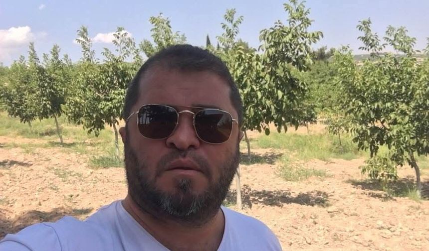 Çocuklarını görmeye gitti, satırla saldırıya uğradı!