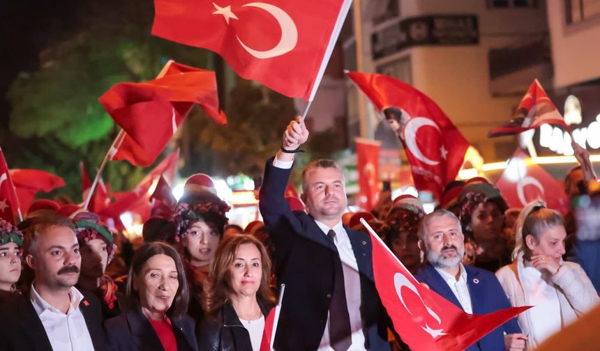 Buca gelincik tarlasına döndü!