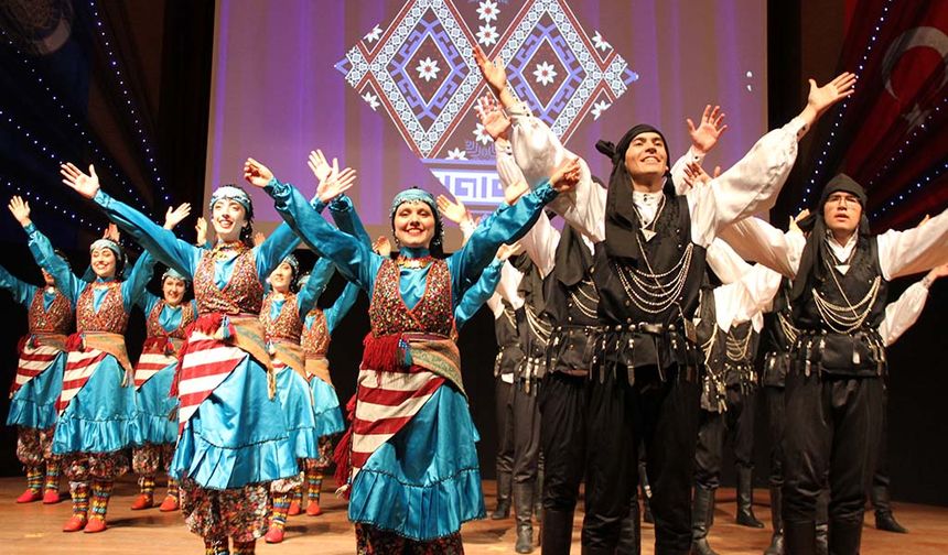 İzmir’de halk oyunları heyecanı başlıyor | Son tarih açıklandı