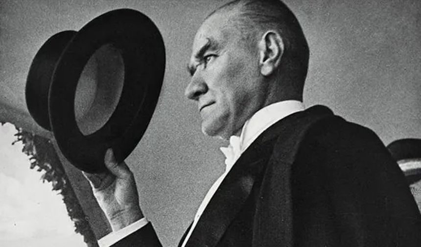 10 Kasım memurlara tatil mi? 2025 resmi tatiller takvimi