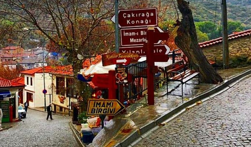 İzmir’de kış turizminin yeni gözdesi! Bozdağ’ın eteklerindeki en sevimli köy