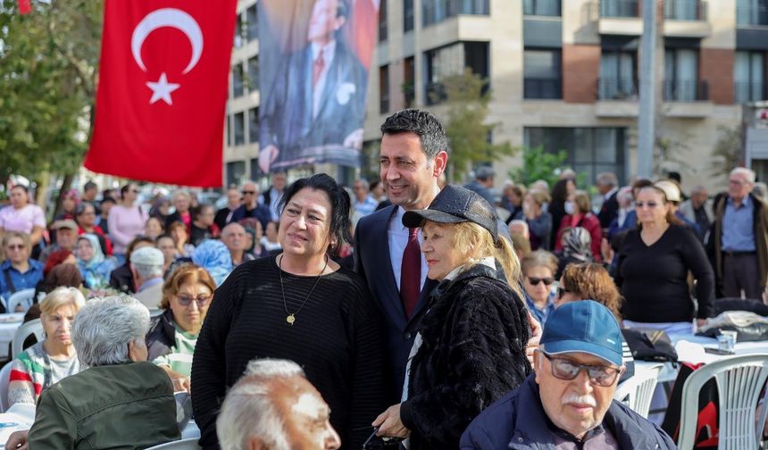 Bayraklı’nın yeni sosyal yaşam alanı 'Bahar Evi' hizmete açıldı