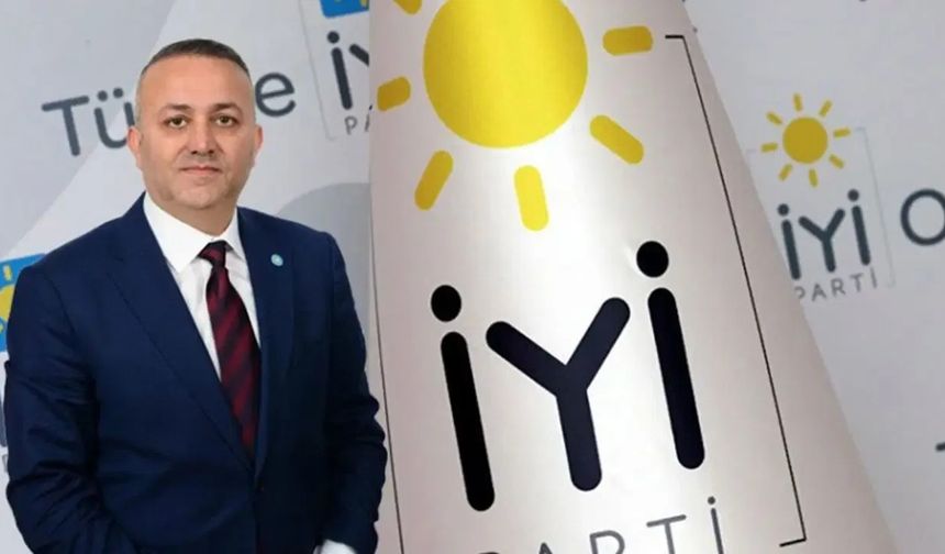 İYİ Parti’den üst düzey istifa!