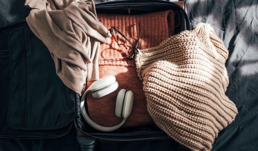 Uçakta yer kaplamayan akıllı kış valizi: 7 güne yetebilecek tek çanta için katlama ve paketleme ipuçları