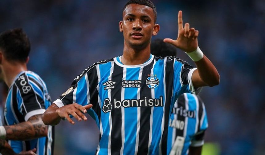 Göztepe, Gremio’nun golcüsü Andre Henrique için yeniden devrede