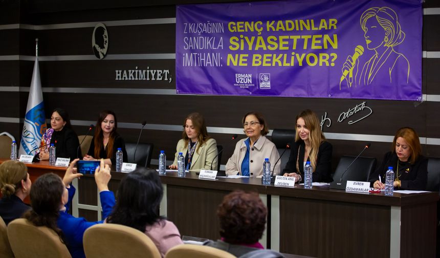 Genç kadınlardan eşitlik vurgusu Narlıdere’de yükseldi