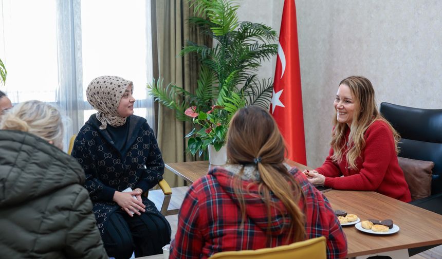 Konak'ta 42 yıllık özlem son buldu!