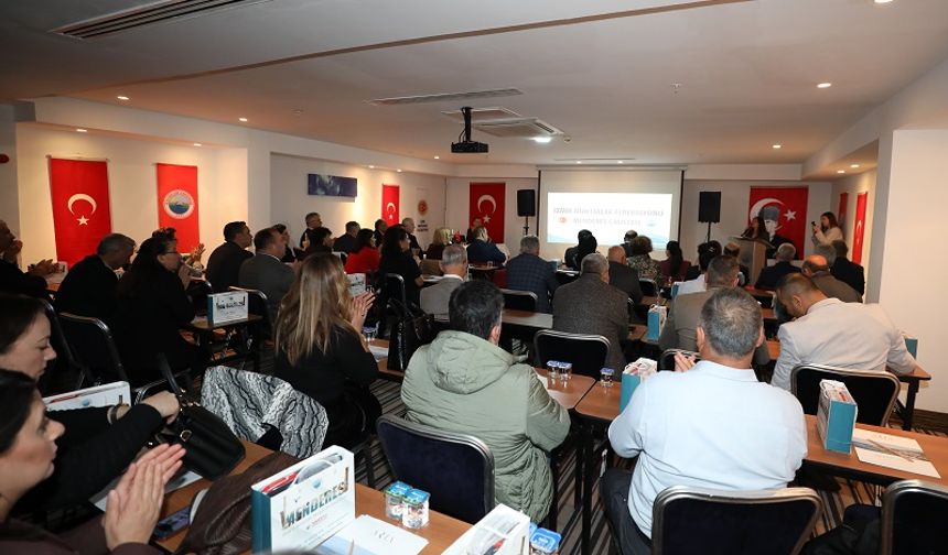 Muhtarlar Menderes’te ortak akıl için bir araya geldi