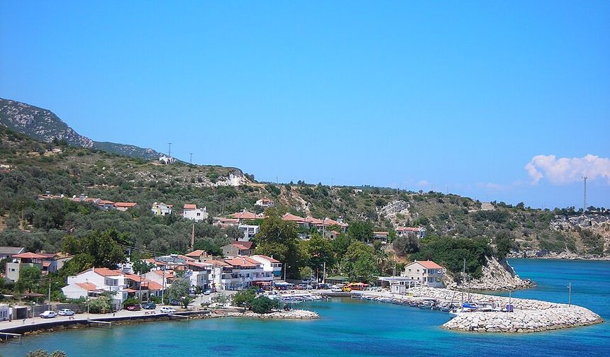 Taş evler, Ege manzarası ve sessizlik… Ege'nin yeni gözdesi Şirince’yi solladı!