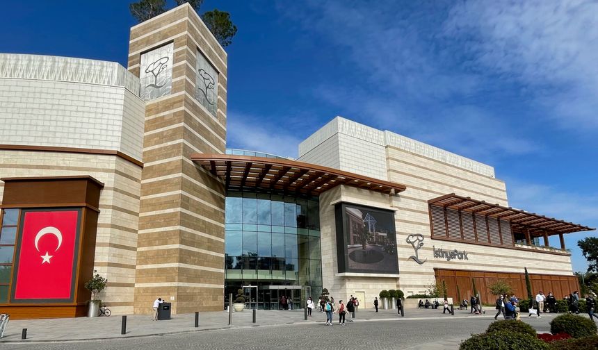 İzmir'de sinema keyfi: Her Çarşamba devam ediyor!