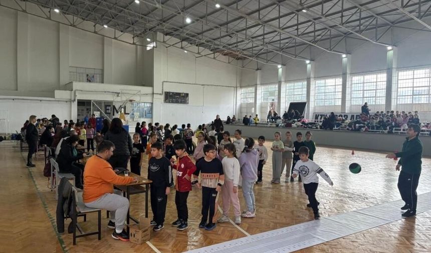 Aliağa’da 'yetenek' avı: Bin 120 öğrenci mercek altına alındı