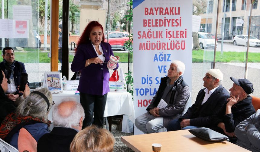 Bahar Evi’nde ileri yaş grubuna Ağız ve Diş Sağlığı Eğitimi