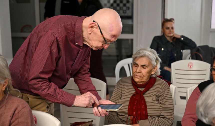 Bornova’da çınarlar yapay zeka ile tanıştı