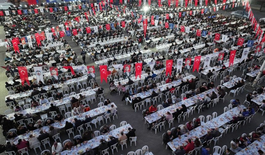 Efes Selçuk’ta dayanışma sofrası